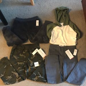 NWT Old Navy 5T 4 items